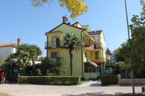  Apartments with a parking space Umag - 2539  Умаг